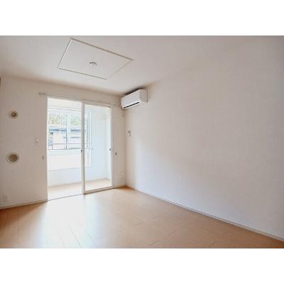 イマジン　泉 201【管理NO：1-019396801-02010】 ★家具家電は申し込み後に搬入します★ ★2026年11月下旬入居可能★の物件写真2