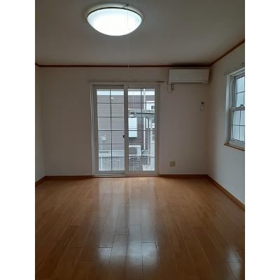 ウィング．メゾン　５番館 101【管理NO：1-012181302-01010】 ★家具家電は申し込み後に搬入します★ ★2026年11月下旬入居可能★の物件写真2