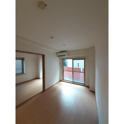 エオナスカイ 201【管理NO：1-085020601-02010】 ★家具家電は申し込み後に搬入します★ ★2026年12月中旬入居可能★の物件写真2