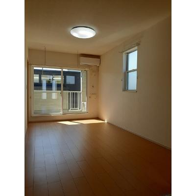 オレンジヒルズ 205【管理NO：1-019507301-02040】 ★家具家電は申し込み後に搬入します★ ★2026年11月下旬入居可能★の物件写真2