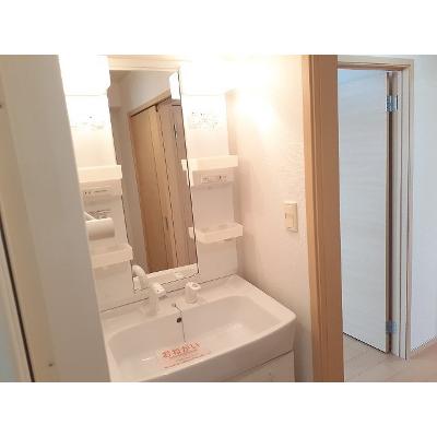 ファミ－ル中野　Ⅱ 203【管理NO：1-015654901-02030】 ★家具家電は申し込み後に搬入します★ ★2026年11月下旬入居可能★の物件写真6