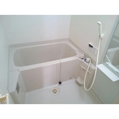 フレスクーラＥ 101【管理NO：1-014050405-01010】 ★家具家電は申し込み後に搬入します★ ★2026年12月中旬入居可能★の物件写真4