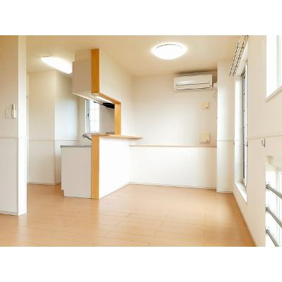 プリムヴェール 203【管理NO：1-021007301-02030】 ★家具家電は申し込み後に搬入します★ ★2026年11月下旬入居可能★の物件写真2