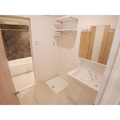 カーサ　コンフォルト　Ⅱ 201【管理NO：1-028079702-02010】 ★家具家電は申し込み後に搬入します★ ★2026年12月中旬入居可能★の物件写真6