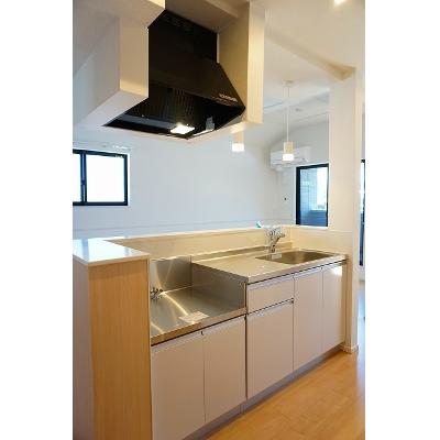 ホロンバイル 201【管理NO：1-023681101-02010】 ★家具家電は申し込み後に搬入します★ ★2026年10月下旬入居可能★の物件写真3