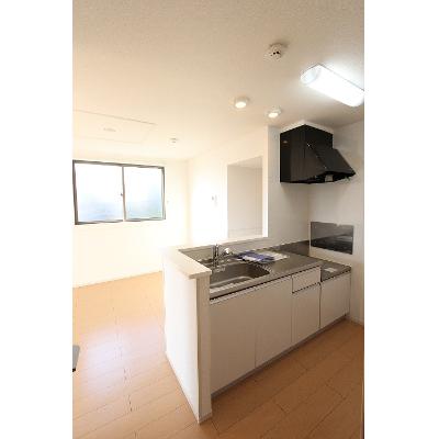 ウエスト・モイⅢ 202【管理NO：1-020284801-02020】 ★家具家電は申し込み後に搬入します★ ★2026年11月上旬入居可能★の物件写真3
