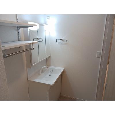 ヴィオラ　Ⅱ 101【管理NO：1-027358502-01010】 ★家具家電は申し込み後に搬入します★ ★2026年12月下旬入居可能★の物件写真6