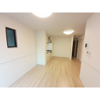 フロントパーク　こうかⅠ 101【管理NO：1-026500001-01010】 ★家具家電は申し込み後に搬入します★ ★2026年11月下旬入居可能★の物件写真2