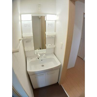 ノイ　ナリッシュ　ｂ 105【管理NO：1-017801502-01050】 ★家具家電は申し込み後に搬入します★の物件写真6