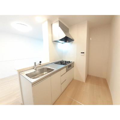 ソラーナⅠ 103【管理NO：1-026913001-01030】 ★家具家電は申し込み後に搬入します★ ★2026年12月中旬入居可能★の物件写真3
