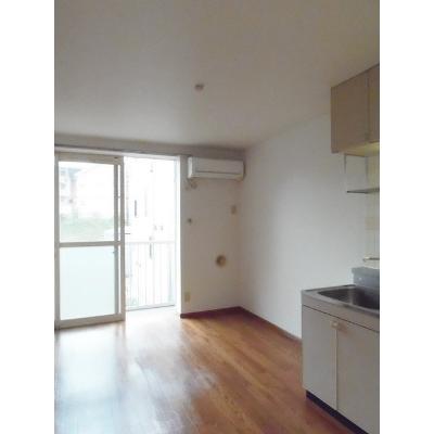 コーポサンモール 202【管理NO：1-006608701-02020】 ★家具家電は申し込み後に搬入します★ ★2026年11月中旬入居可能★の物件写真2