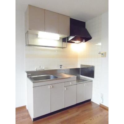 コーポサンモール 202【管理NO：1-006608701-02020】 ★家具家電は申し込み後に搬入します★ ★2026年11月中旬入居可能★の物件写真3