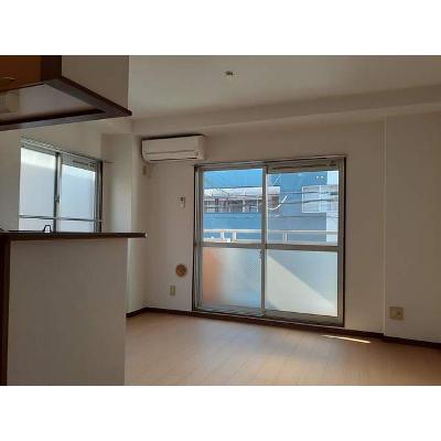 インテックスⅢ番館 201【管理NO：1-011571501-02010】 ★家具家電は申し込み後に搬入します★ ★2026年12月中旬入居可能★の物件写真2