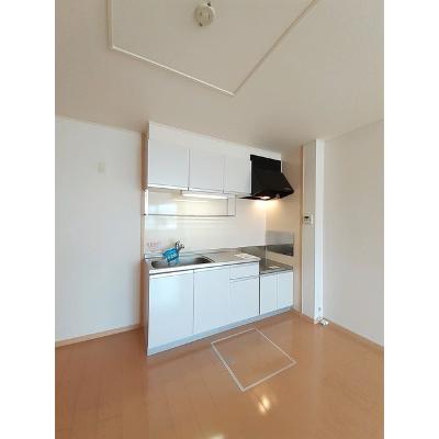 エスポア　トロワ 103【管理NO：1-015194001-01030】 ★家具家電は申し込み後に搬入します★ ★2026年11月下旬入居可能★の物件写真3