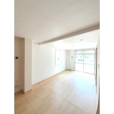 カーム小林 101【管理NO：1-004195301-01010】 ★家具家電は申し込み後に搬入します★ ★2026年11月下旬入居可能★の物件写真2