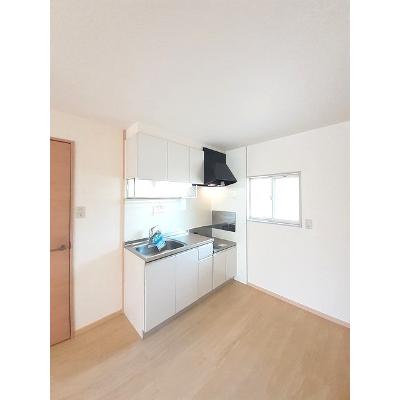 カーム小林 101【管理NO：1-004195301-01010】 ★家具家電は申し込み後に搬入します★ ★2026年11月下旬入居可能★の物件写真3