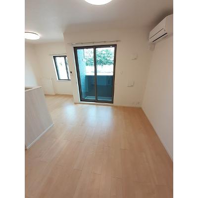 アモーレ周布　Ⅲ 101【管理NO：1-024717503-01010】 ★家具家電は申し込み後に搬入します★ ★2026年12月中旬入居可能★の物件写真2