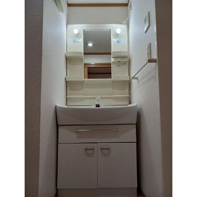 セントラルヒルズⅢ 203【管理NO：1-012469201-02030】 ★家具家電は申し込み後に搬入します★ ★2026年11月下旬入居可能★の物件写真6