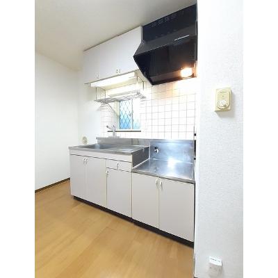 シャルム中野Ａ 202【管理NO：1-005312101-02020】 ★家具家電は申し込み後に搬入します★ ★2026年11月下旬入居可能★の物件写真3
