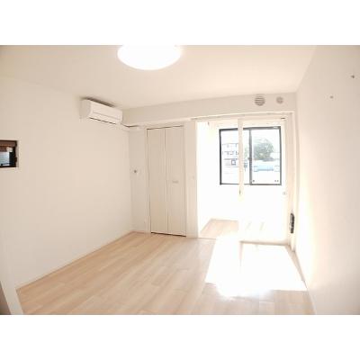 エレガンス　Ⅲ 101【管理NO：1-026407403-01010】 ★家具家電は申し込み後に搬入します★ ★2026年11月下旬入居可能★の物件写真2