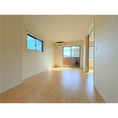 エレガント　ネオ　Ⅰ 101【管理NO：1-024068301-01010】 ★家具家電は申し込み後に搬入します★ ★2026年11月下旬入居可能★の物件写真2
