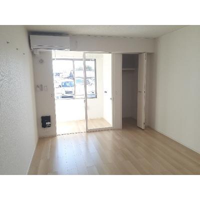 サクセスＫⅢ 102【管理NO：1-027250801-01020】 ★家具家電は申し込み後に搬入します★ ★2026年12月中旬入居可能★の物件写真2
