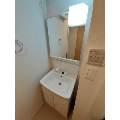 ルジーナ　ベルデ 203【管理NO：1-025102001-02030】 ★家具家電は申し込み後に搬入します★ ★2026年11月上旬入居可能★の物件写真6