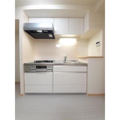 カドリフォリエ 105【管理NO：1-019547401-01050】 ★家具家電は申し込み後に搬入します★ ★2026年11月上旬入居可能★の物件写真3