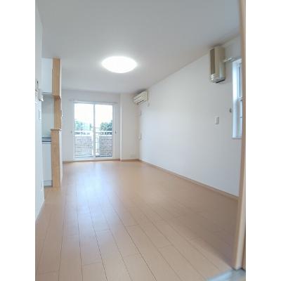 Ｍ・スプレンドーレ 101【管理NO：1-016531801-01010】 ★家具家電は申し込み後に搬入します★ ★2026年12月上旬入居可能★の物件写真2