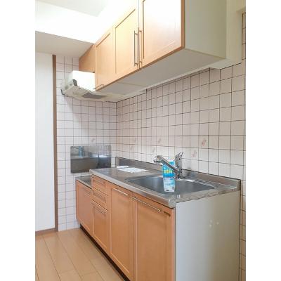 コンフォート・スクエア 203【管理NO：1-010583301-02030】 ★家具家電は申し込み後に搬入します★ ★2026年11月中旬入居可能★の物件写真3