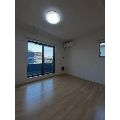 メゾンドカランⅢ 201【管理NO：1-027311901-02010】 ★家具家電は申し込み後に搬入します★ ★2026年11月中旬入居可能★の物件写真2