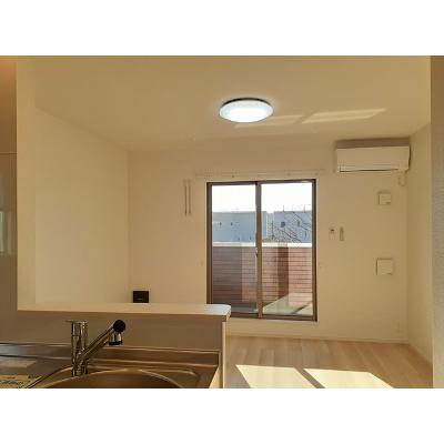 レジデンス　グー　グー　Ⅲ 201【管理NO：1-025911501-02010】 ★家具家電は申し込み後に搬入します★ ★2026年11月中旬入居可能★の物件写真2