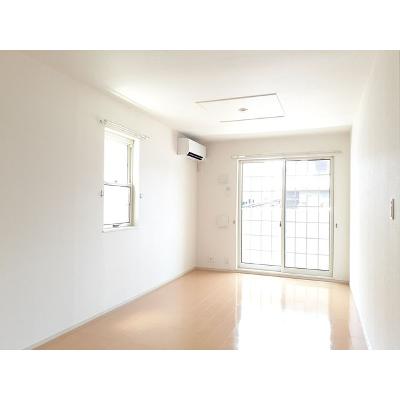 ｃａｓａ　ｂｏｎｉｔａ 102【管理NO：1-018128301-01020】 ★家具家電は申し込み後に搬入します★ ★2026年11月中旬入居可能★の物件写真2