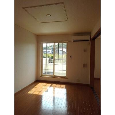 レジデンス華蓮 202【管理NO：1-014380401-02020】 ★家具家電は申し込み後に搬入します★ ★2026年12月中旬入居可能★の物件写真2