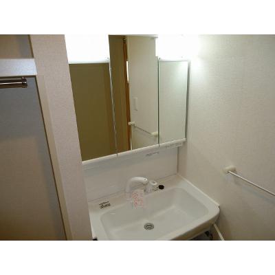プレミアージュ 101【管理NO：1-024129201-01010】 ★家具家電は申し込み後に搬入します★ ★2026年12月中旬入居可能★の物件写真6