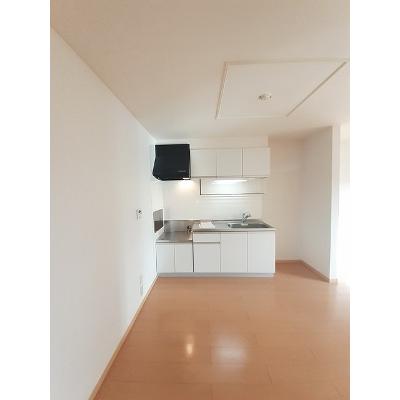 サンモール　Ｋ 202【管理NO：1-017042901-02020】 ★家具家電は申し込み後に搬入します★ ★2026年11月上旬入居可能★の物件写真3