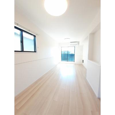 シェラ 203【管理NO：1-027420303-02030】 ★家具家電は申し込み後に搬入します★ ★2026年12月中旬入居可能★の物件写真2