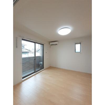グランデ　シーナⅠ 101【管理NO：1-022002601-01010】 ★家具家電は申し込み後に搬入します★ ★2026年11月下旬入居可能★の物件写真2