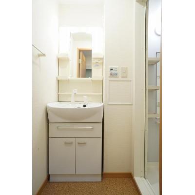 ラヴィアン　オランジュ 102【管理NO：1-011972801-01020】 ★家具家電は申し込み後に搬入します★ ★2026年12月下旬入居可能★の物件写真6