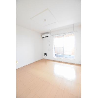 バロン　ドゥ 203【管理NO：1-018204902-02030】 ★家具家電は申し込み後に搬入します★ ★2026年11月下旬入居可能★の物件写真2
