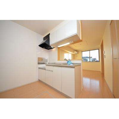 モデルノ　ドマーニⅣ 102【管理NO：1-017391404-01020】 ★家具家電は申し込み後に搬入します★ ★2026年11月上旬入居可能★の物件写真3