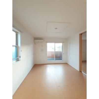 カーサ　ブローテⅣ 205【管理NO：1-018524201-02040】 ★家具家電は申し込み後に搬入します★ ★2026年10月下旬入居可能★の物件写真2