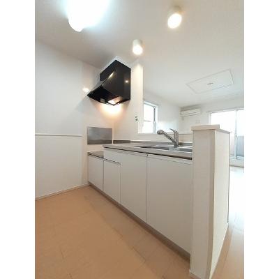 カーサ　ブローテⅣ 205【管理NO：1-018524201-02040】 ★家具家電は申し込み後に搬入します★ ★2026年10月下旬入居可能★の物件写真3