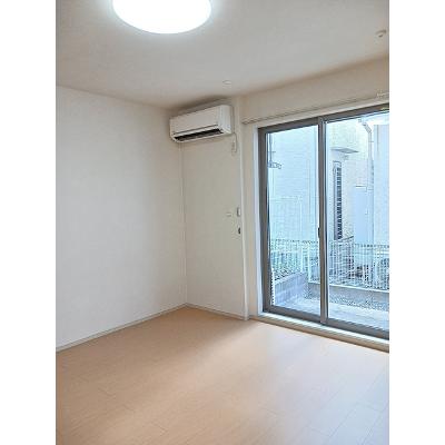 スエルテ　ミヤ 102【管理NO：1-021173401-01020】 ★家具家電は申し込み後に搬入します★の物件写真2