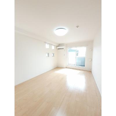 カルム・メゾン北館 201【管理NO：1-022444801-02010】 ★家具家電は申し込み後に搬入します★ ★2026年12月中旬入居可能★の物件写真2