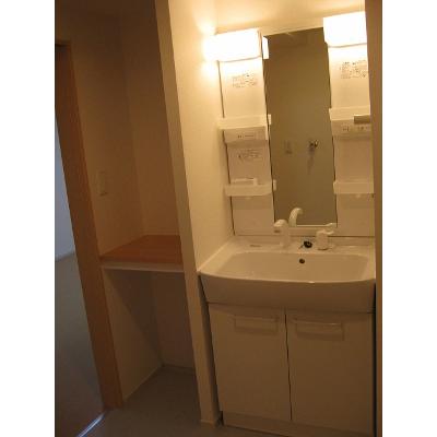 サンリット　Ⅱ 102【管理NO：1-018152702-01020】 ★家具家電は申し込み後に搬入します★ ★2026年11月下旬入居可能★の物件写真6