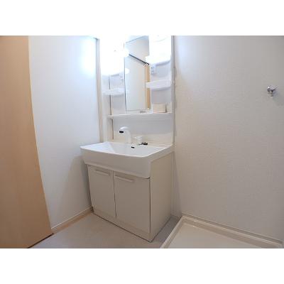 プリムローズⅤ 202【管理NO：1-022262002-02020】 ★家具家電は申し込み後に搬入します★の物件写真6