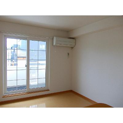 メゾン・ド・ソレイユ 202【管理NO：1-014657601-02020】 ★家具家電は申し込み後に搬入します★ ★2026年12月上旬入居可能★の物件写真2