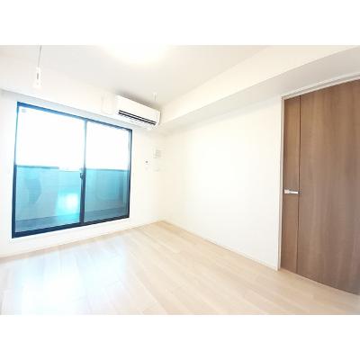 サンフラウア 203【管理NO：1-027614801-02030】 ★家具家電は申し込み後に搬入します★ ★2026年12月中旬入居可能★の物件写真2