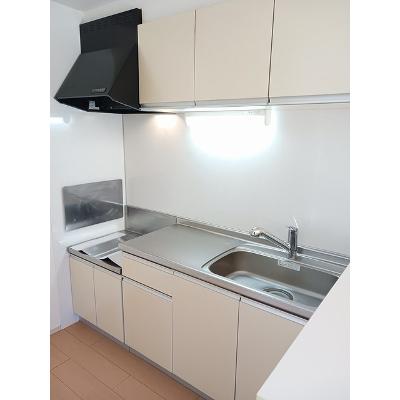 ポンドⅡ 203【管理NO：1-020025902-02030】 ★家具家電は申し込み後に搬入します★ ★2026年11月中旬入居可能★の物件写真3